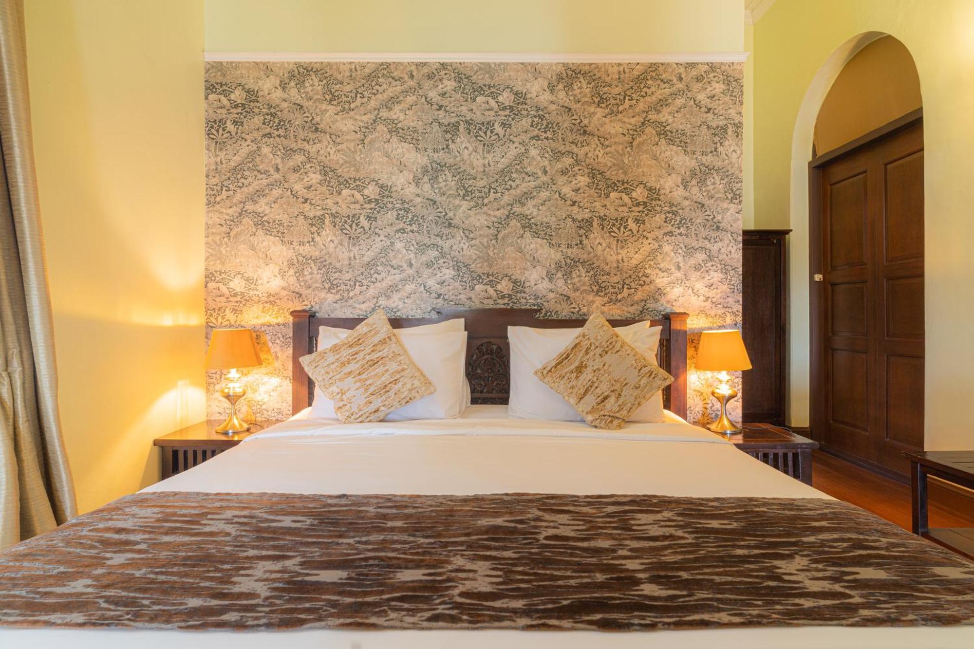 Praya Palazzo (Adults Only) Hotel Банкок Екстериор снимка